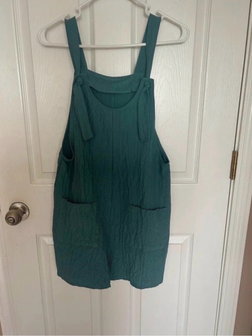 Teal Sleeveless Romper with Front Pockets